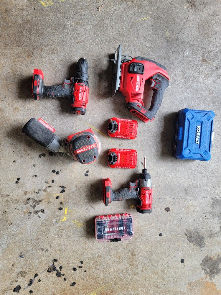 Craftsman V20 Cordless Power Tools With Bag And 2 Batteries