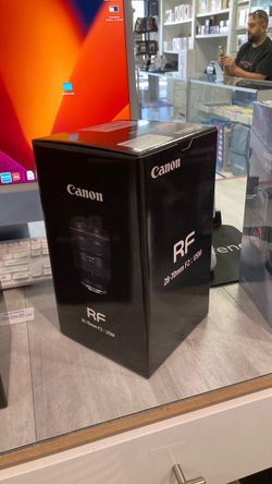 Canon RF 28-70mm F/2 L USM Lens