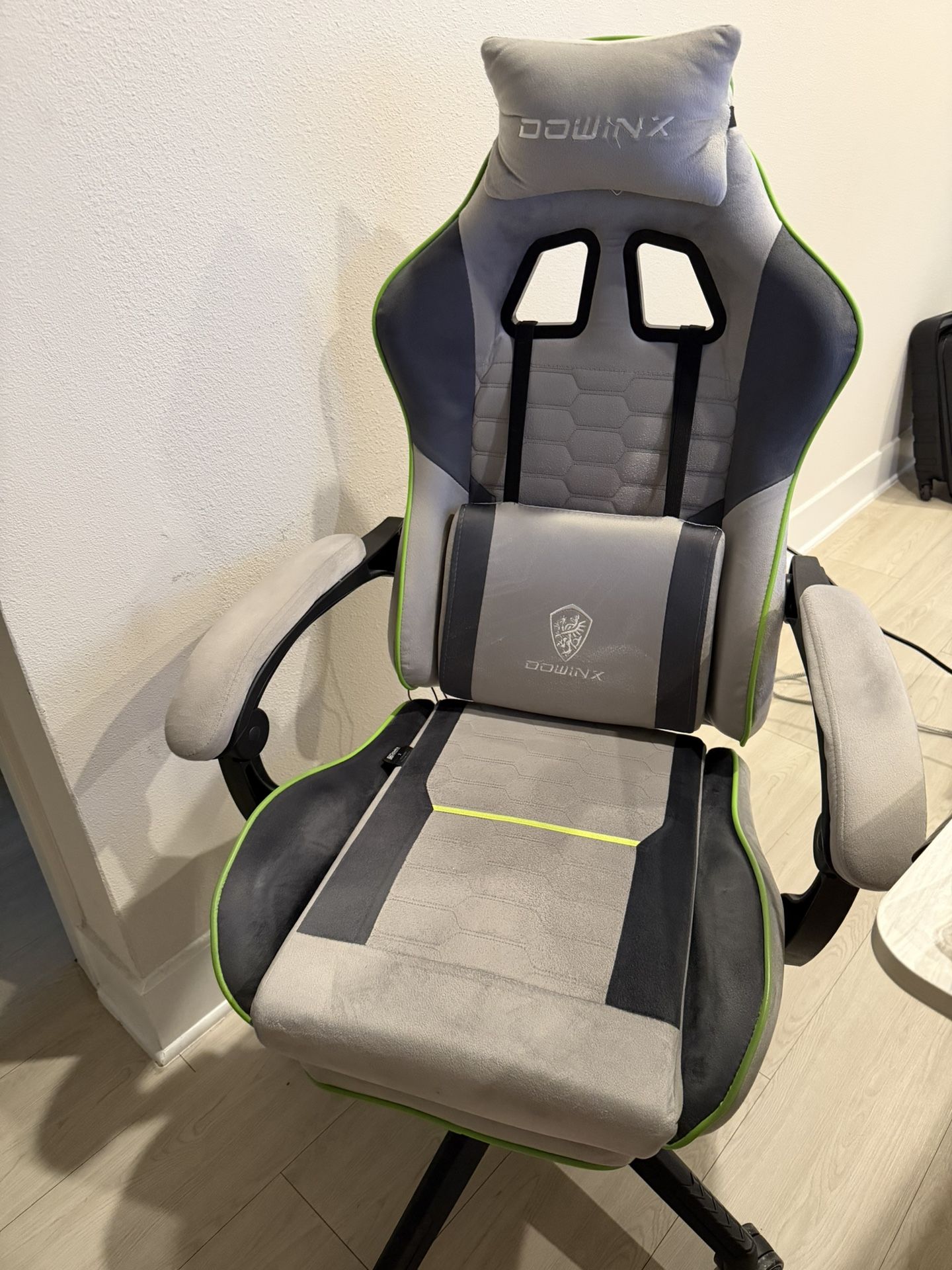 Dowinx Gaming Chair Fabric with Pocket Spring Cushion, Massage Game Chair Cloth with Headrest