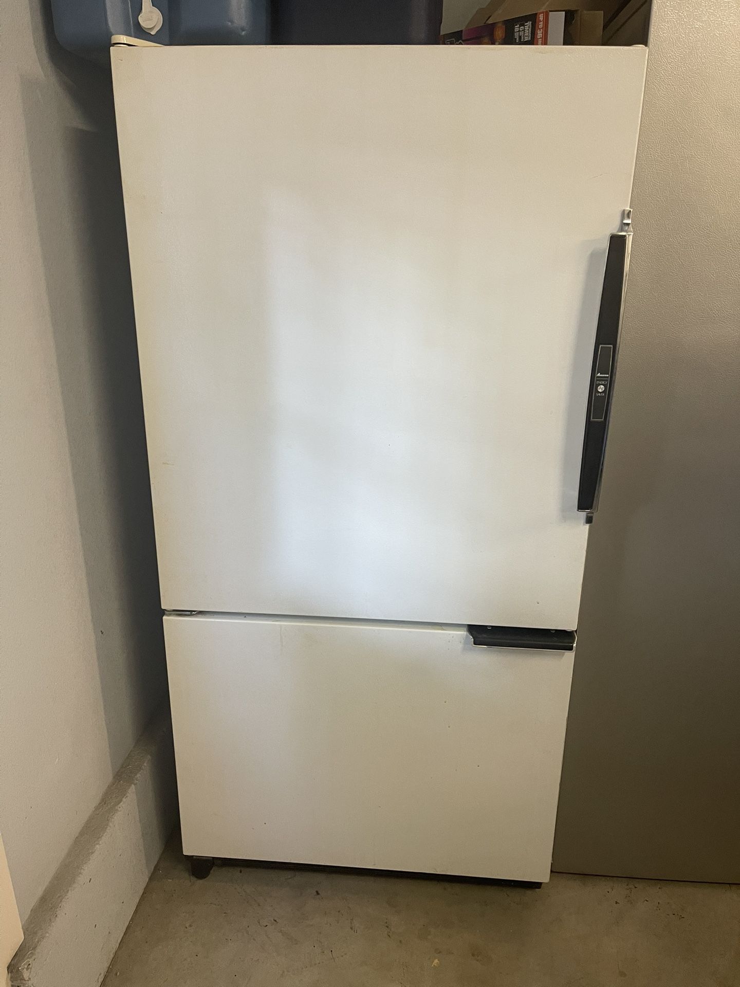 Amana Refrigerator
