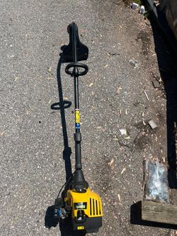 Bolens B1110 25-cc 2-cycle Curved Shaft Gas String Trimmer ( new)