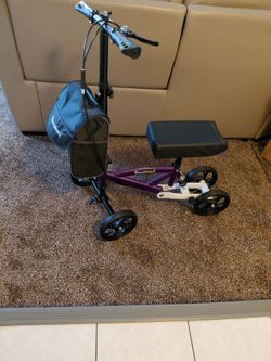 Knee scooter
