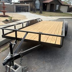  Trailer 2007  Tow Car Hauler 18 ft long X1 X 7 wide in between fenders with dual axle with NEW Pink and NEW LED Lights NEW wood flooring