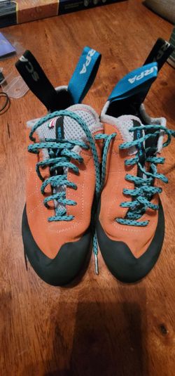 Scarpa Orange and Teal Women's Climbing Shoes