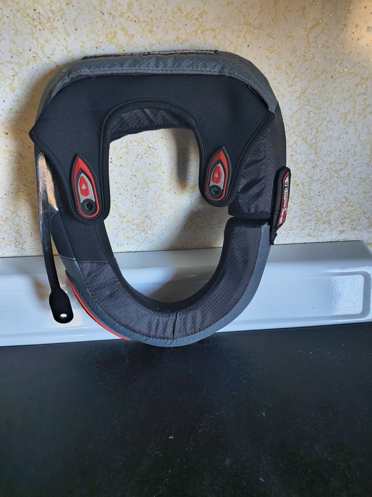Evs Nitro Circus Neck Brace