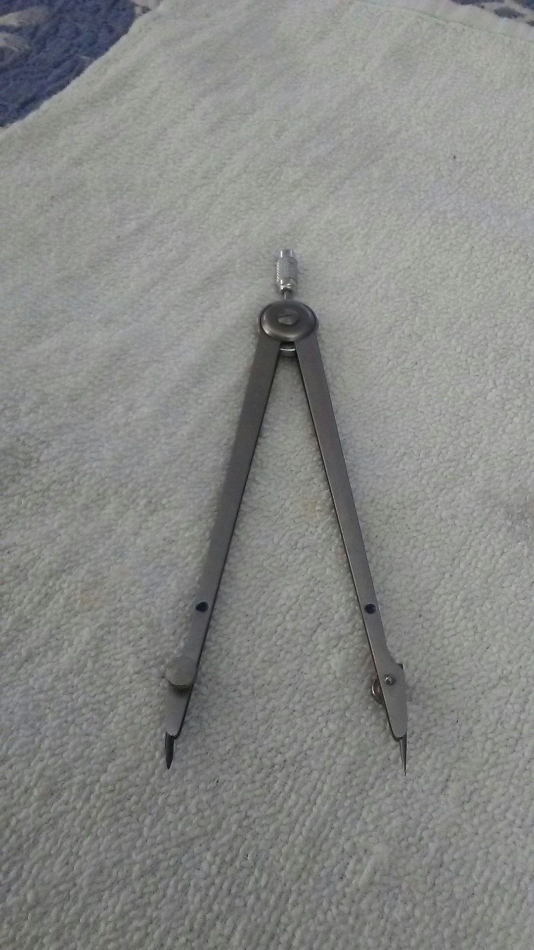 Vemco Blue Dot Drafting Compass
