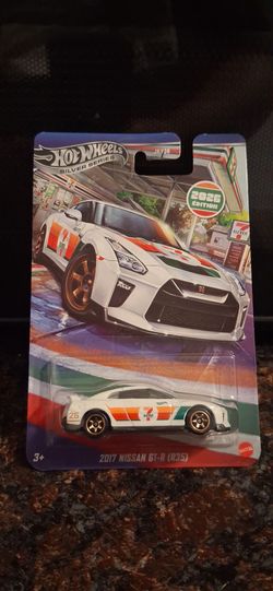 Hot Wheels 🔥 🌶 17 Nissan GT-R (R35)