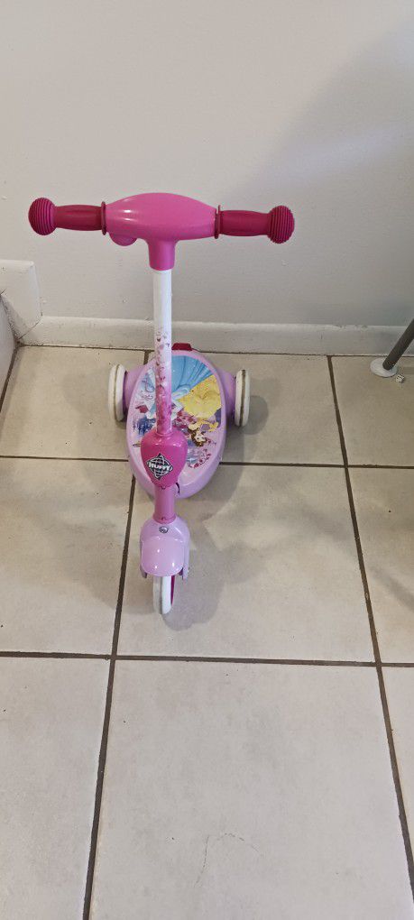 Huffy Kids' 6V 2-in-1 Bubble Scooter (Disney Princess), Pink, 3-5 years