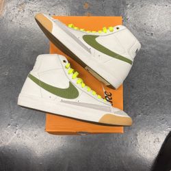 Blazer Mid 77 Vintage Asparagus Snakeskin