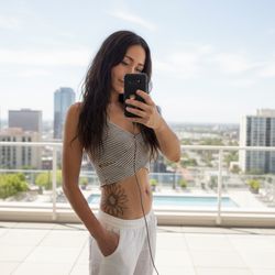 Lululemon White Beach Pants + Free People Tank – Outfit Combo