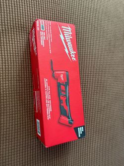 Milwaukee Multitool