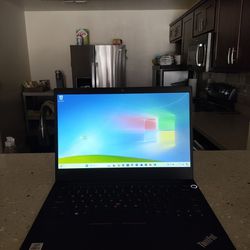 Lenovo Thinkpad E14✓ Business Class✓ Core i5 10th Gen✓ Win 11 Pro✓ Laptop