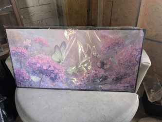Large butterfly canvas scene