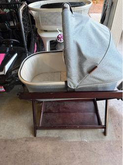 Uppababy basinette