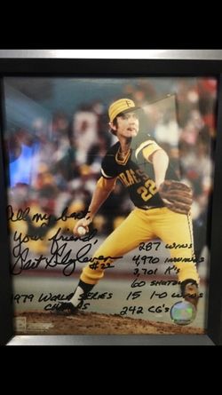 Bert Blyleven Memorabilia. World Series Hall of Fame Pitcher