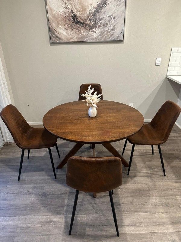 Brown Round Table(D45") and 4 Brown Faux Leather Chairs