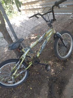 Freely kids bike