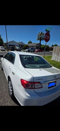 2012 Toyota Corolla 5000 obo