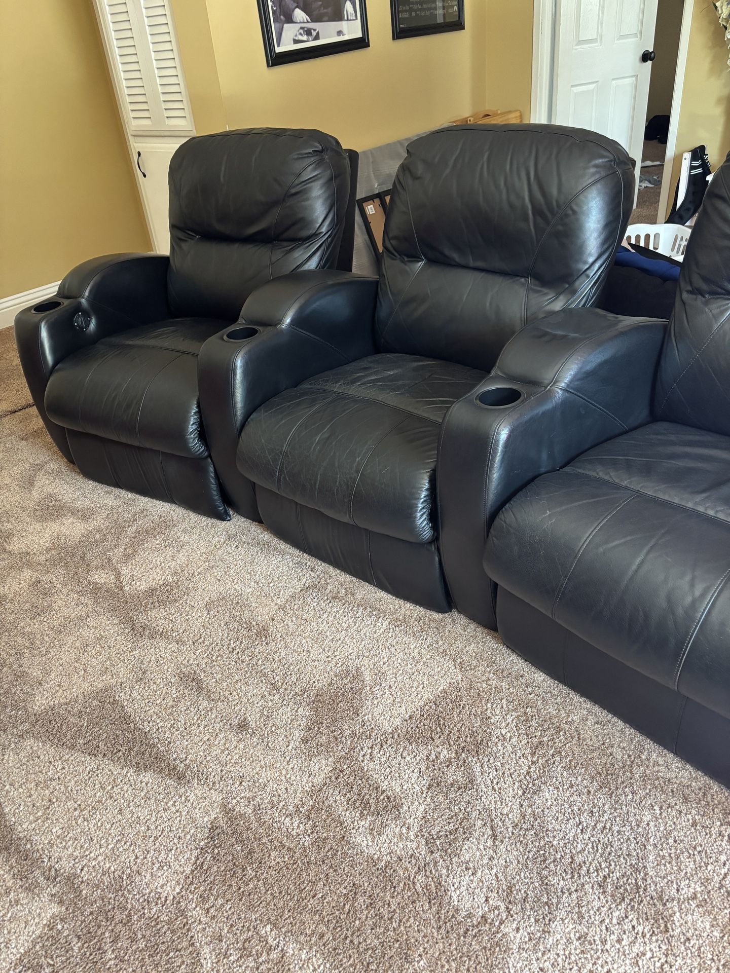 Home Theater Reclining Chairs