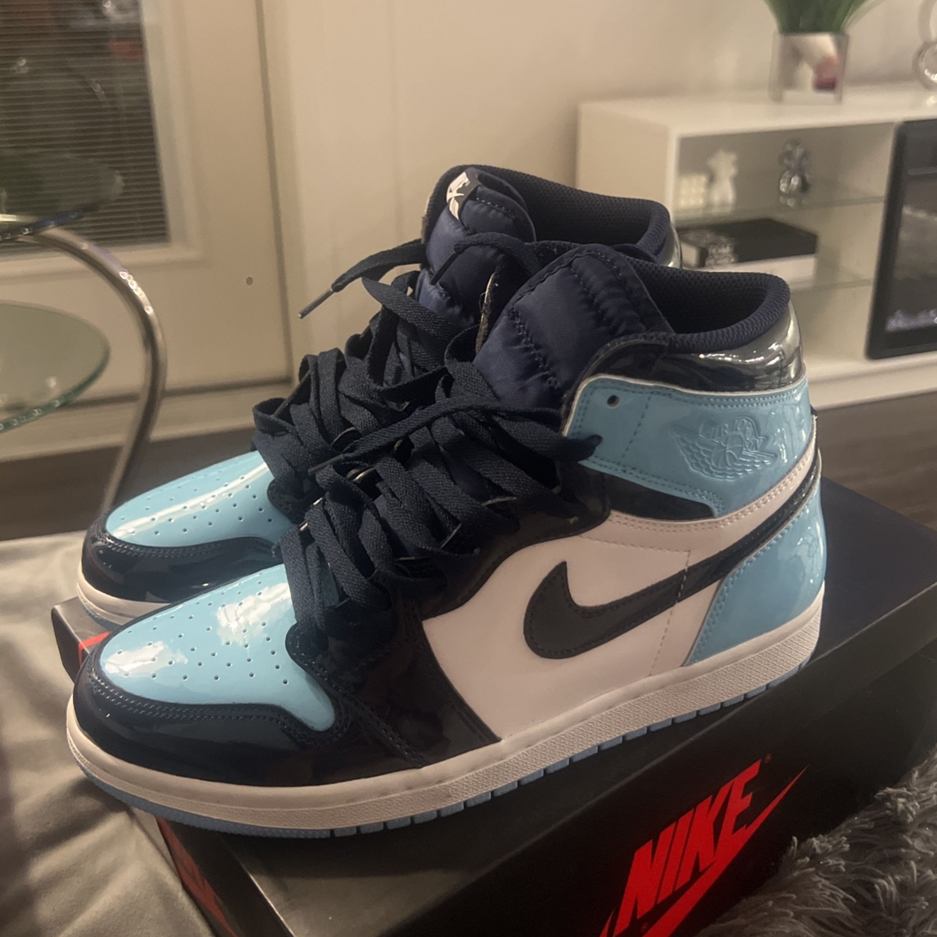 Jordan Retro High UNC Patent Leather