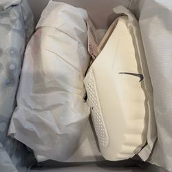 DS Nike Mind 001 Sail Sz 9 men’s