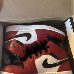 Air Jordan 1 Mid