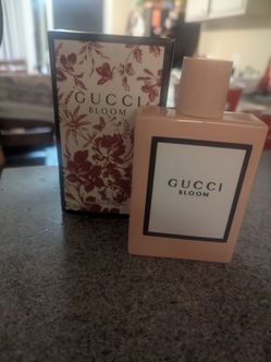 Gucci Bloom Perfume with Box