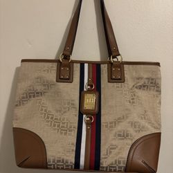 WOMEN’S TOMMY HILFIGER PURSE