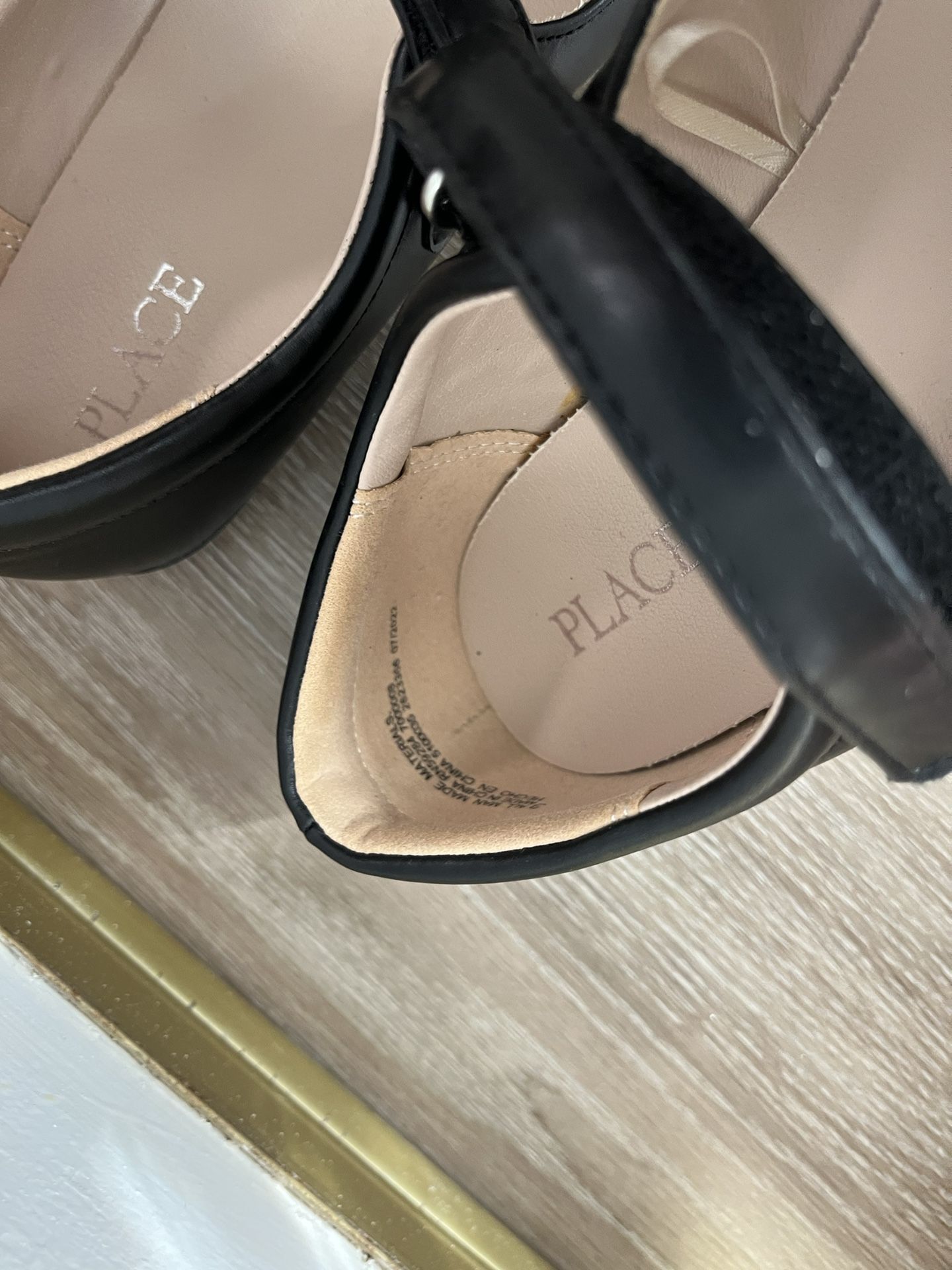 Young Girls Shoes, 5 Pairs