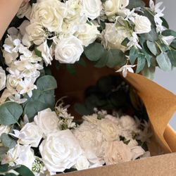 White Roses Decoration