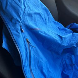 Unused Hardshell For mountaineers 