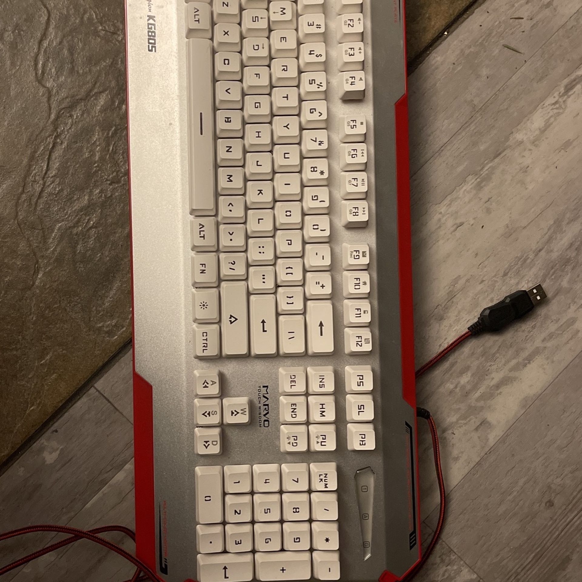 LIGHTUP KEYBOARD
