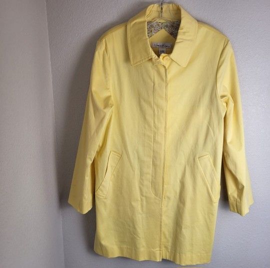 I Madison Pale Yellow Coat Jacket Hidden Button Closure Women's Size XL