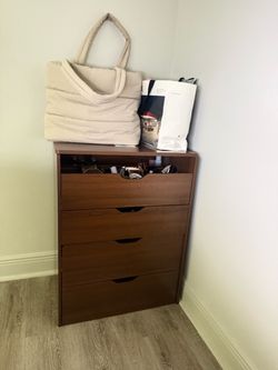 Vanity desk