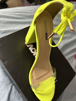 Size 10 Fashion Nova Heels