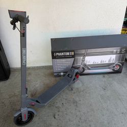 A8 Phantom Scooter 