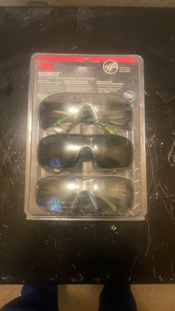 3M Secure Fit Safety Glasses