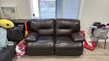 Good Condition Leather Sofa