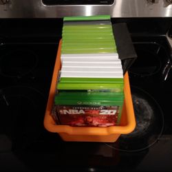 VIDEO GAME COLLECTION 