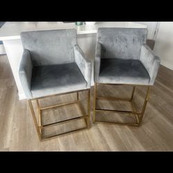 2 Bar stools