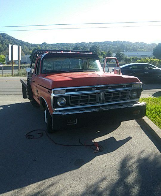 73 f350 ford. Flatbed