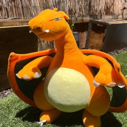 CHARIZARD🔥Pokémon Decor Plushie