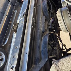 Radiator Fans Assembly Electric  Silverado GMC OBS 