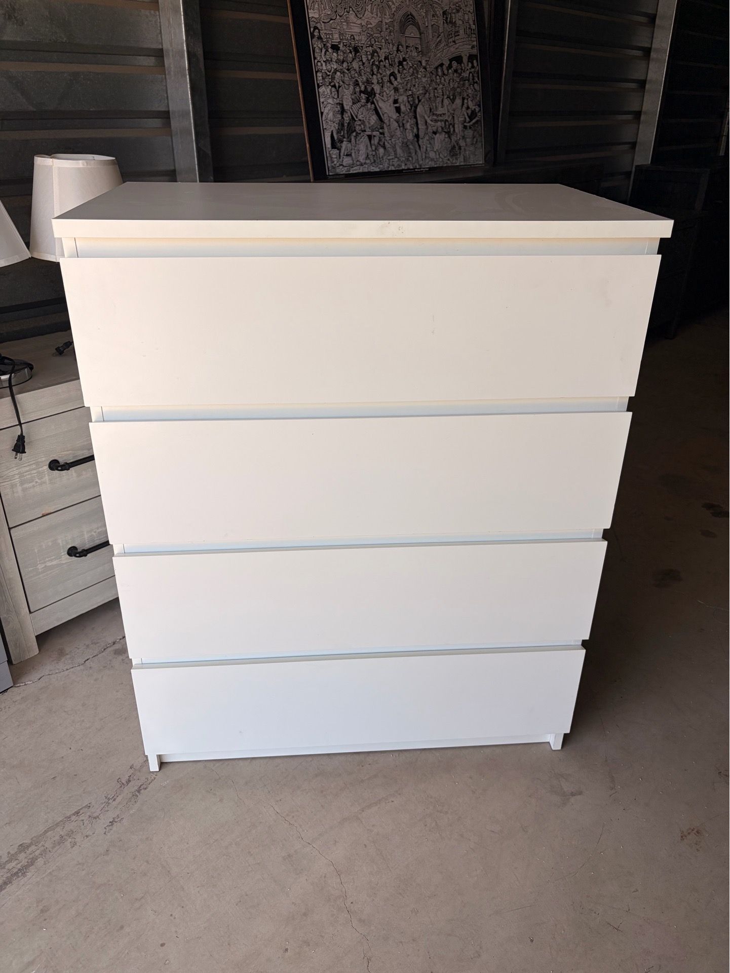 IK3A M@LM 4 DRAWER CHEST