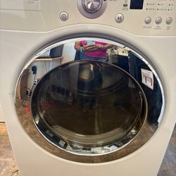 FRIGIDAIRE FRONT LOADED DRYER 