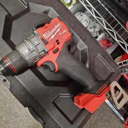 Milwaukee M18 FUEL 18V Lithium-Ion Brushless Cordless 1/2 in. Hammer Drill/Driver (Tool-Only)