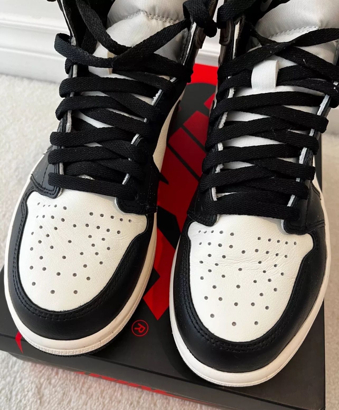 Jordan 1 Retro OG High Dark Mocha Size 10.5 OG ALL