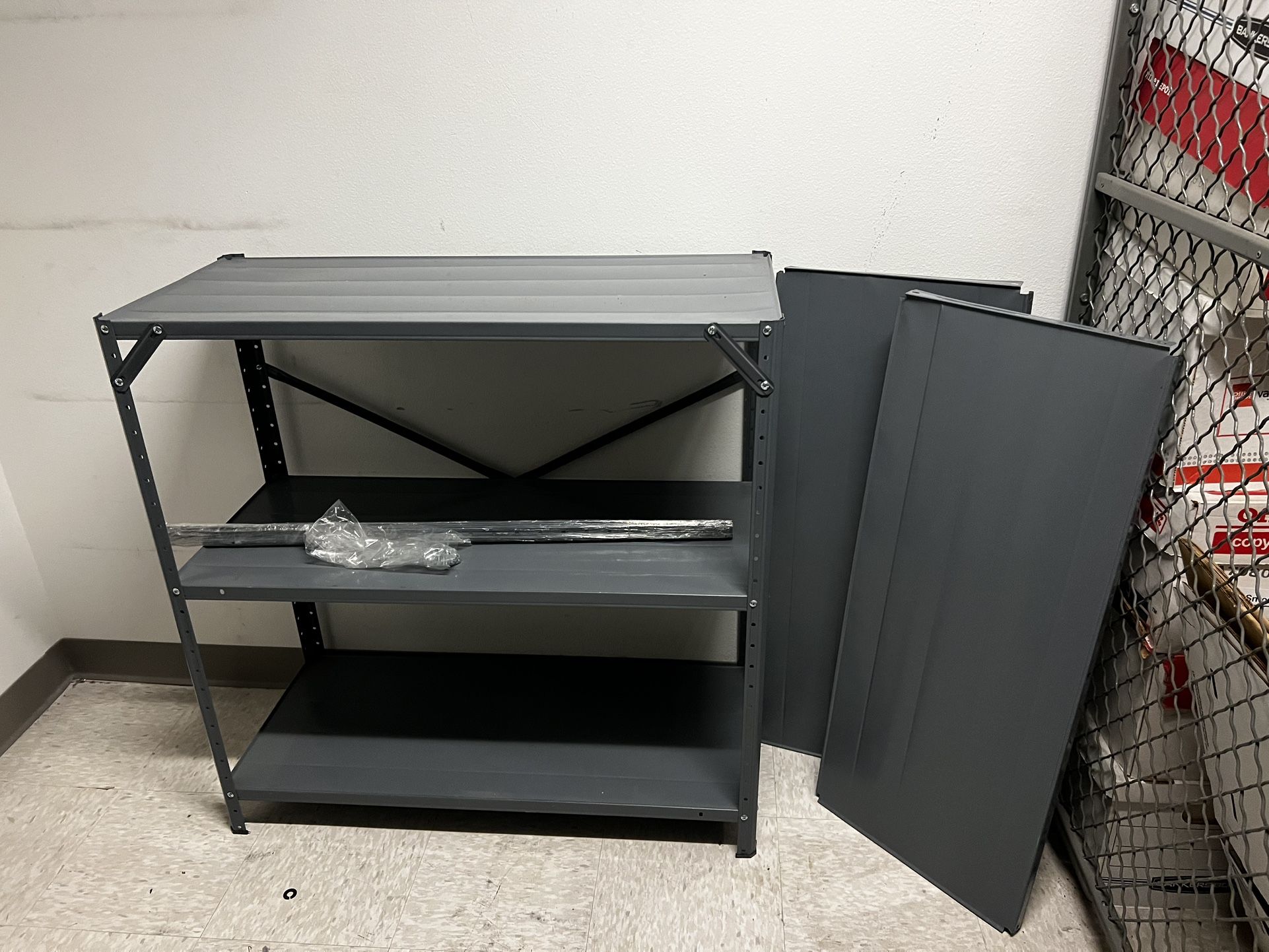 Metal Shelf Unit For Pick Up
