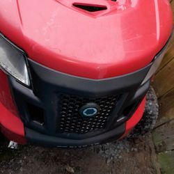 tractor good condition but no deck 