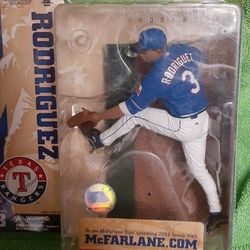 NHL,NFL,NBA,MLB ACTION FIGURES